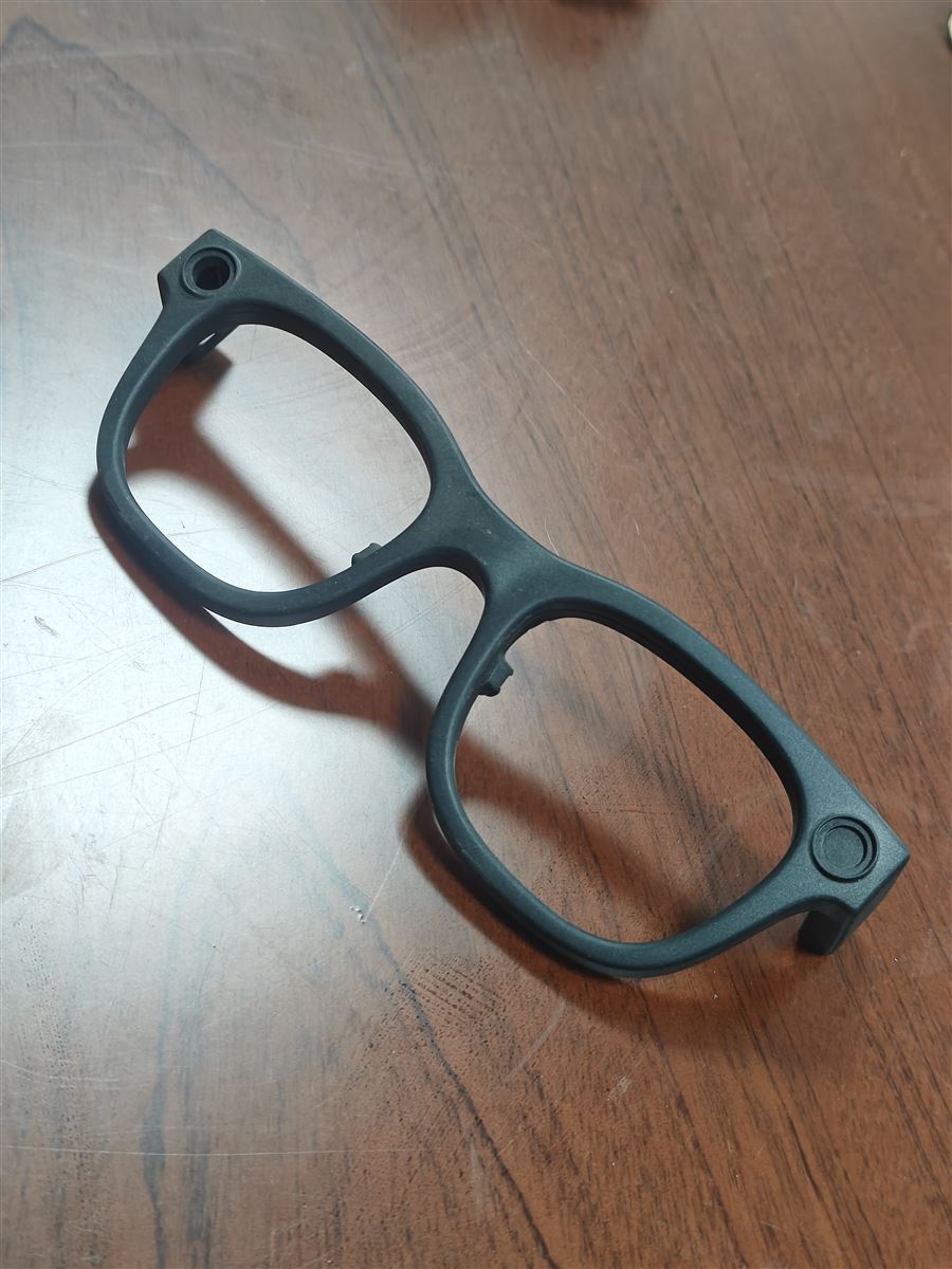 Full eyewear (thin-wall frames)